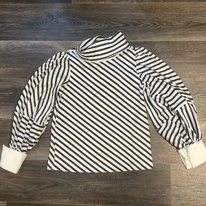 Fashion Nova woven top